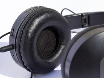 Stüdyo kalitesi kulaklıklar